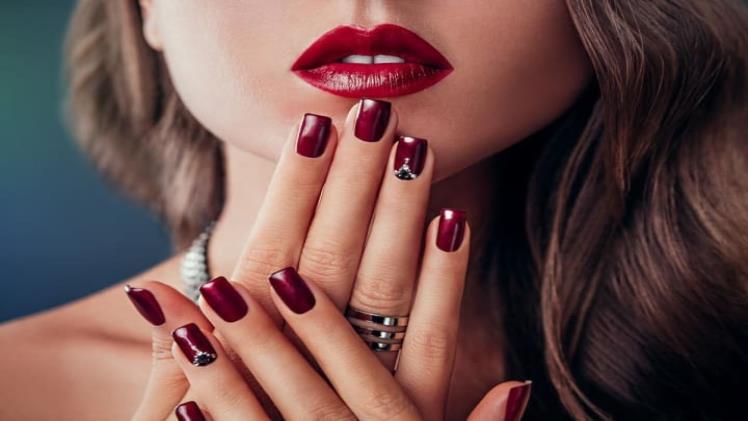 Luxury Nail Salons: Is It Worth It for Your Skin and Beauty?